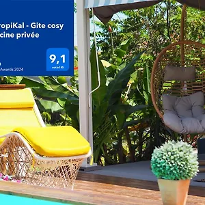 Cosy Climatisé Avec Piscine Privée Hébergement de vacances